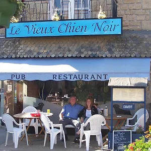 Le Vieux Chien Noir Maison d'hôtes Évran