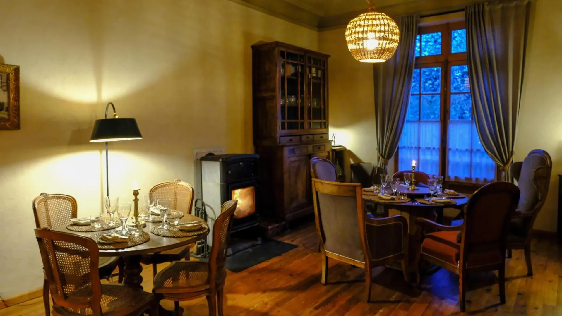 Le Reve D'Aghon Chambres Et Restaurant Bagnères-de-Bigorre 0*,  Frankrijk